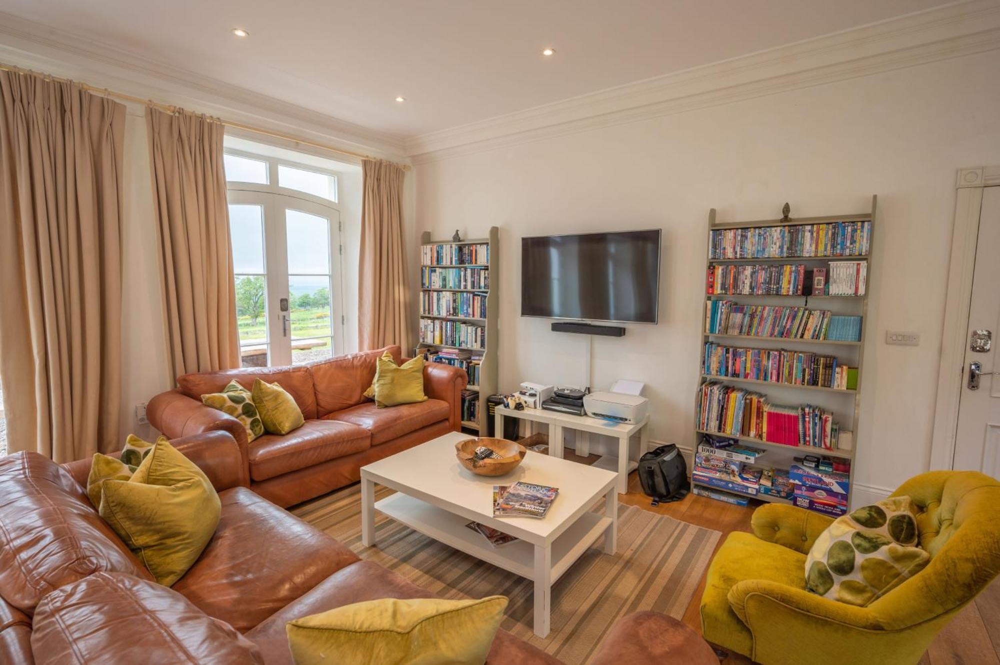 Alexander House 18 - East Wing - Self Catering Villa Auchterarder Esterno foto