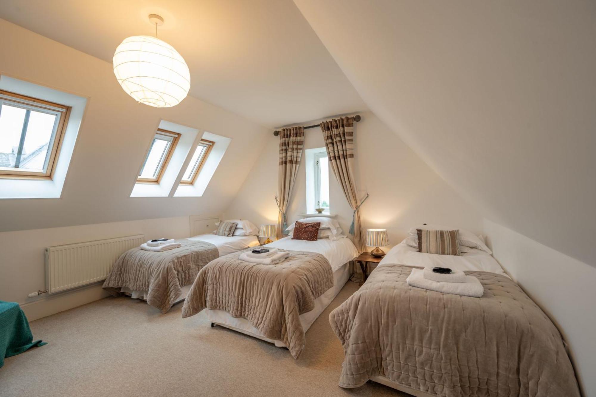 Alexander House 18 - East Wing - Self Catering Villa Auchterarder Esterno foto